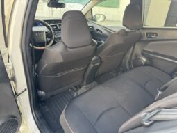 2020 Toyota Prius LE full