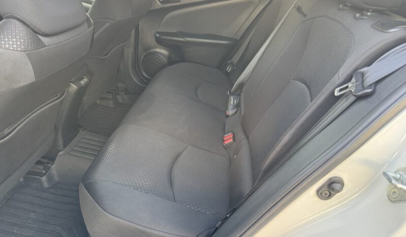2020 Toyota Prius LE full