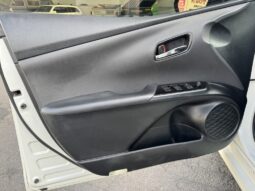 2020 Toyota Prius LE full
