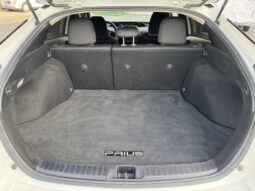 2020 Toyota Prius LE full