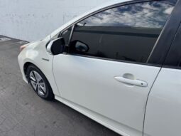 2020 Toyota Prius LE full