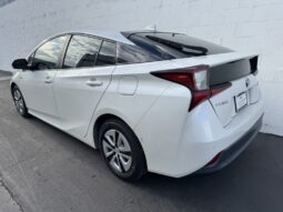 2020 Toyota Prius LE full