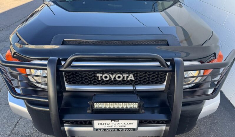 2007 Toyota FJ Cruiser Base full