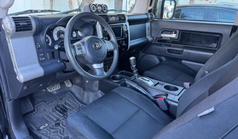 2007 Toyota FJ Cruiser Base full