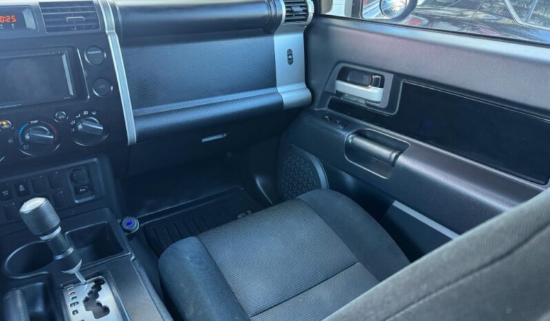 2007 Toyota FJ Cruiser Base full