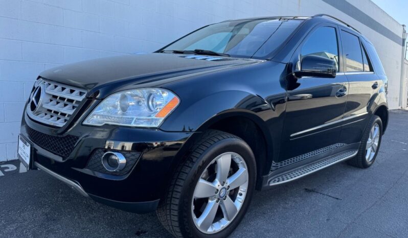 2011 Mercedes-Benz M-Class ML350 full