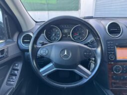 2011 Mercedes-Benz M-Class ML350 full