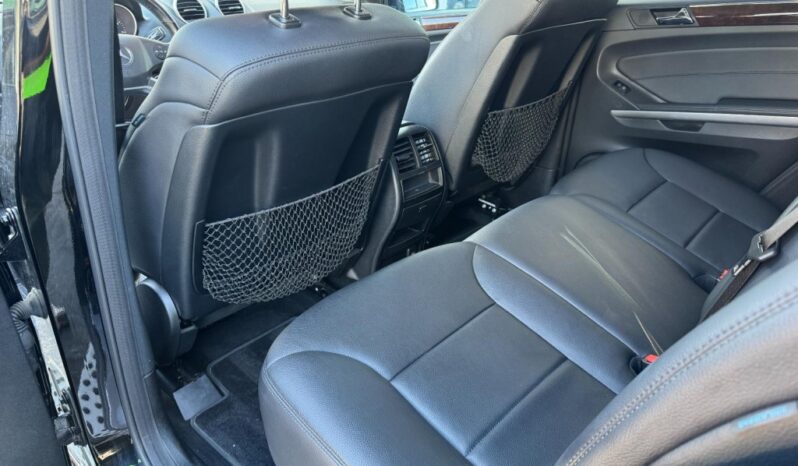 2011 Mercedes-Benz M-Class ML350 full