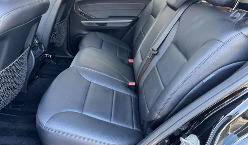 2011 Mercedes-Benz M-Class ML350 full