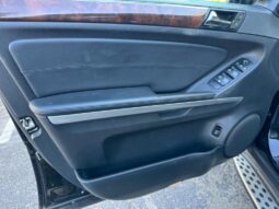 2011 Mercedes-Benz M-Class ML350 full