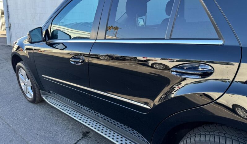 2011 Mercedes-Benz M-Class ML350 full