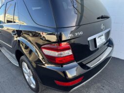 2011 Mercedes-Benz M-Class ML350 full