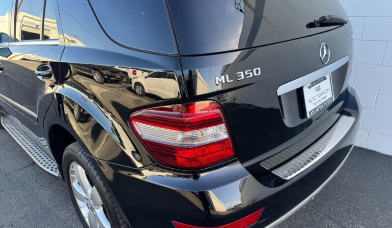 2011 Mercedes-Benz M-Class ML350 full