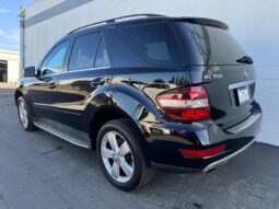 2011 Mercedes-Benz M-Class ML350 full