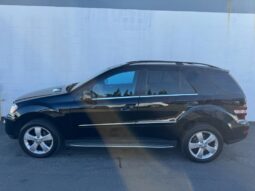 2011 Mercedes-Benz M-Class ML350 full