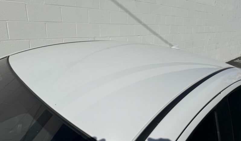 2019 Toyota Yaris LE full