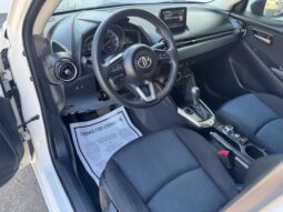 2019 Toyota Yaris LE full