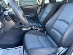 2019 Toyota Yaris LE full